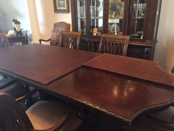Bernhardt Embassy Row Dining Room Suite Table Chairs China Hutch For Sale In Estero Fl Offerup