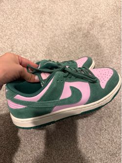 Nike Dunks