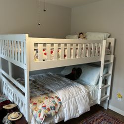 Bunk Bed With Two Full-Size Mattresses 
