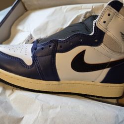 🔥JORDAN RETRO 1 HIGH OG "RARE AIR" GRADE SCHOOL 7Y NEW  W/BOX, 💲100 FIRM TAKES THEM🔥