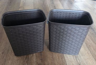 (2 Pack) Brown Trash Bins