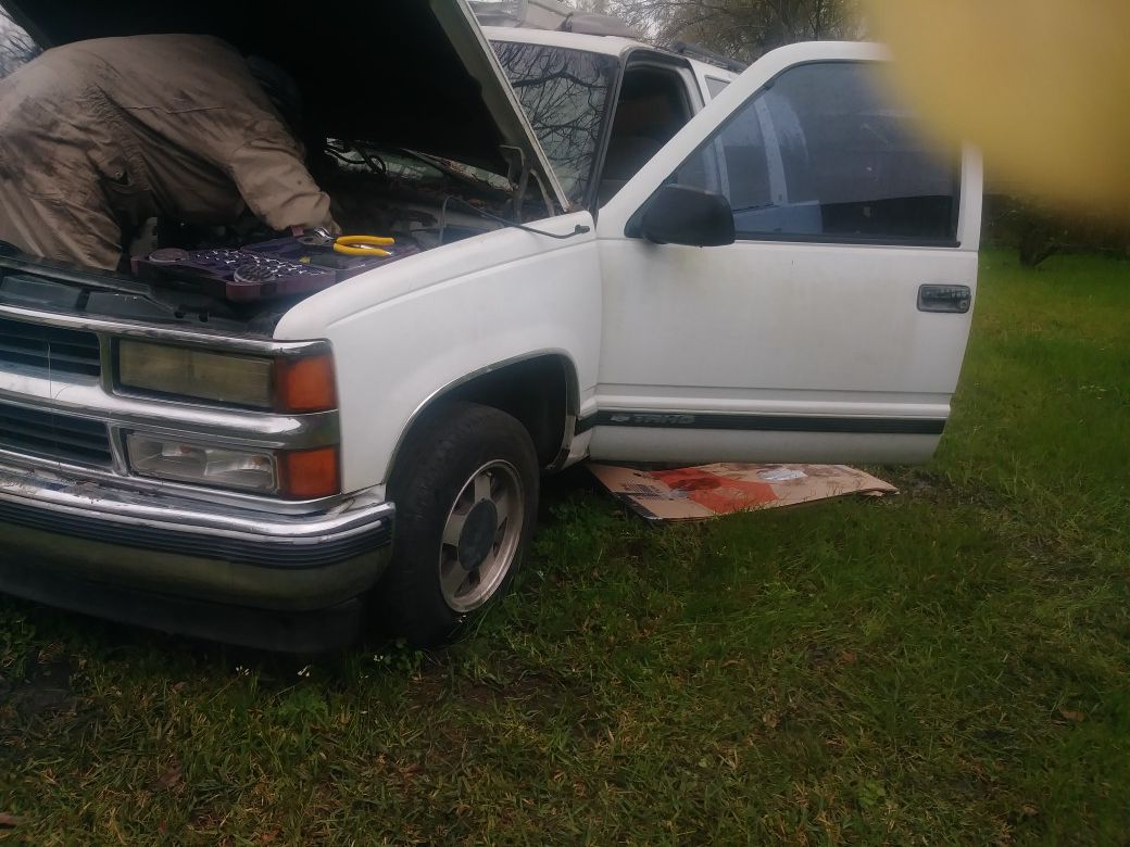 1999 chevy tahoe for parts