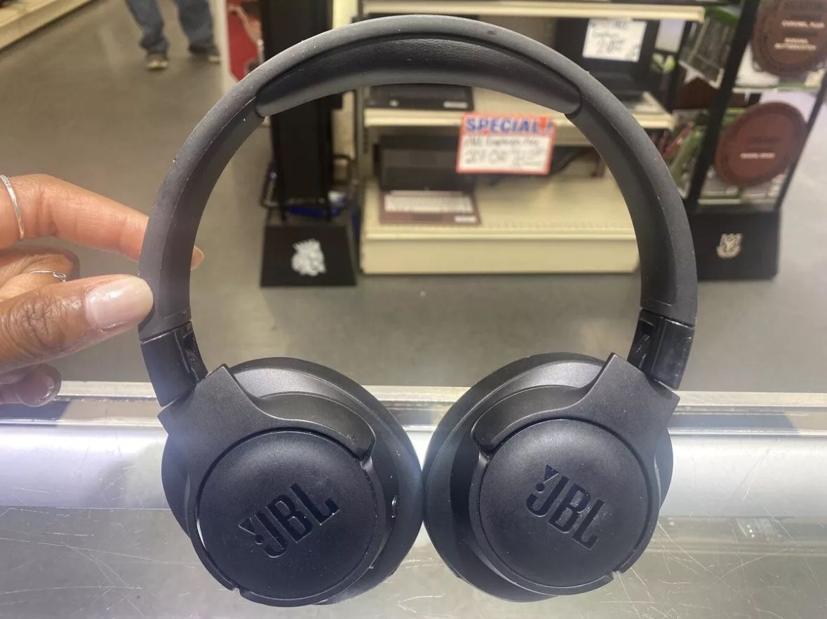 JBL Tune710bt headphones