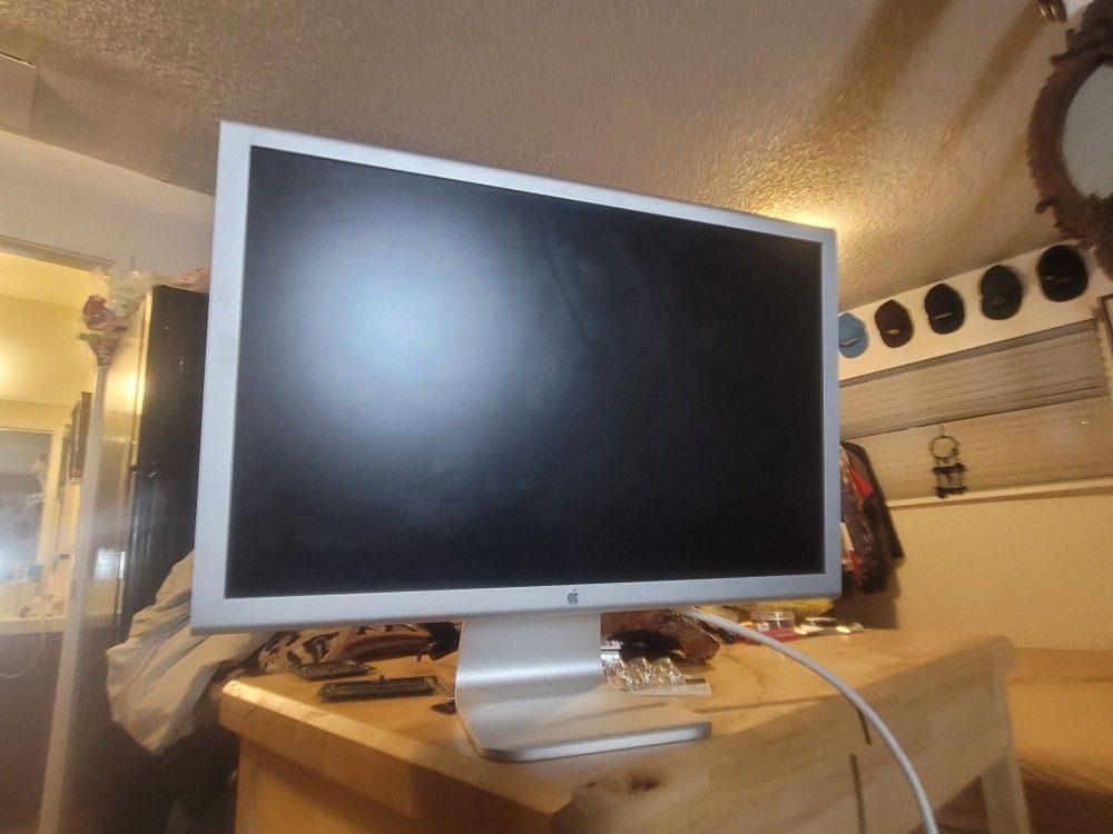30" Apple HD Cinema Display