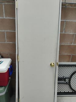 Puerta con marco