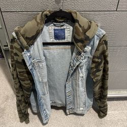 Zara Man Denim Camouflage Jacket NWOT (Large)