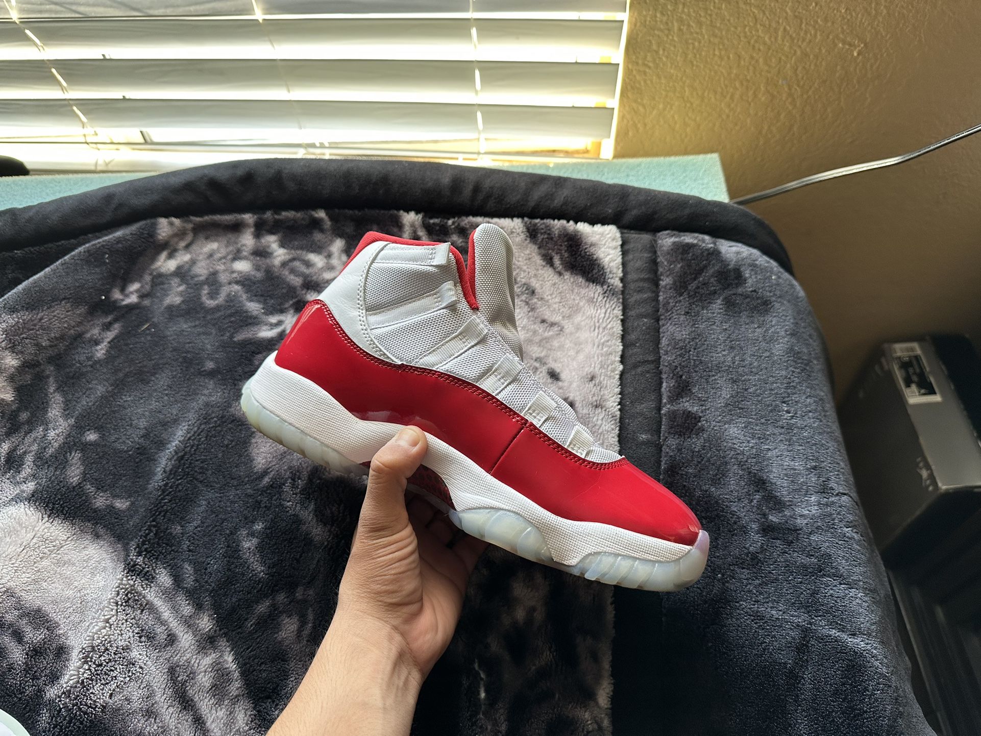 Jordan 11 Cherry