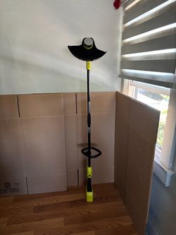 String trimmer  brushless 18v