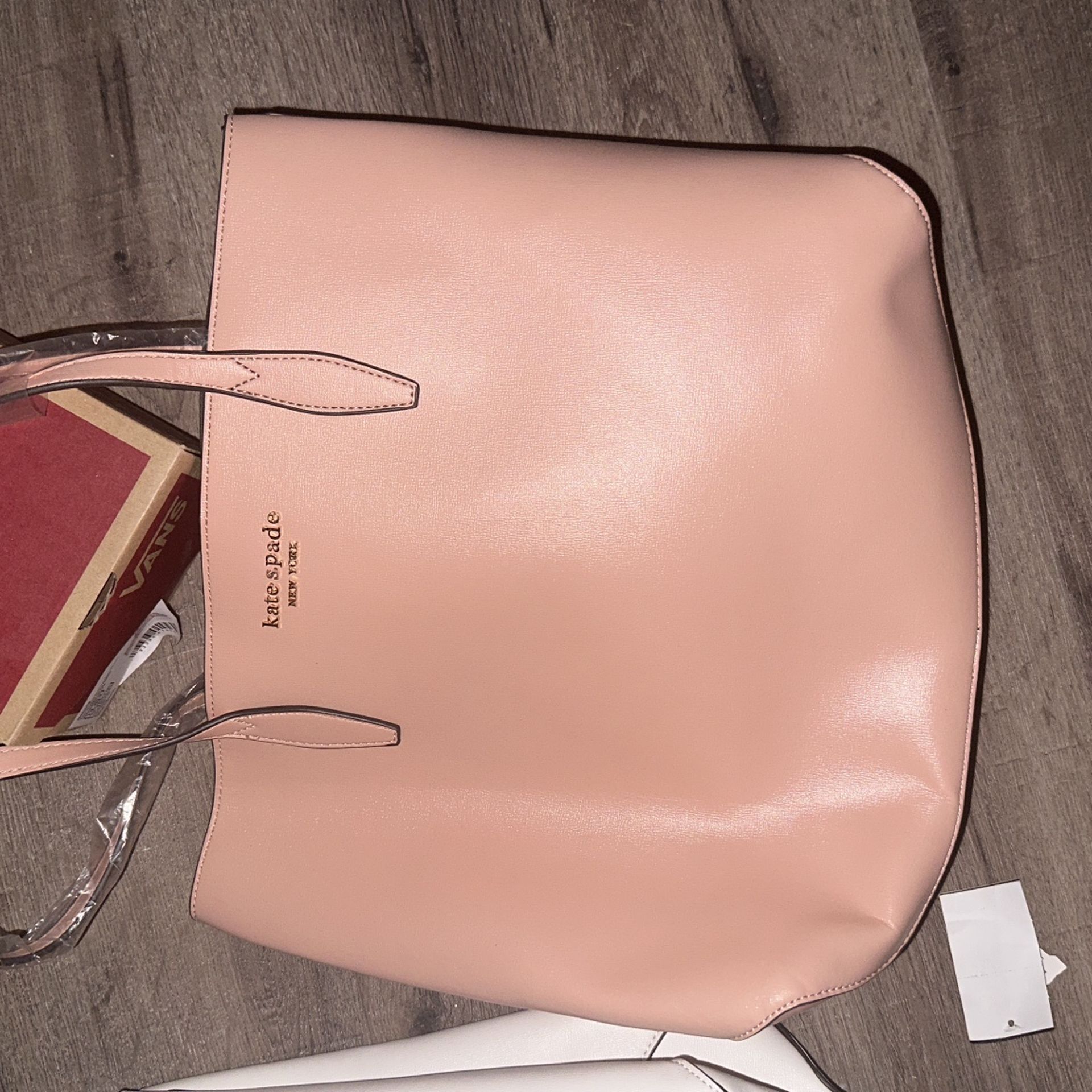 Women’s Kate Spade Purse 