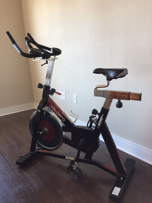 Bladez Velopro s600 Indoor Cycle/Exercise Bike