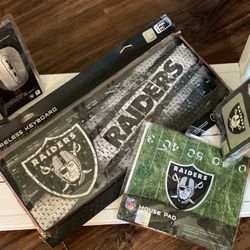 NFL RAIDERS KEYBOARD, MOUSE, MOUSE PAD & PANCHO