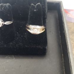 14k 2 Tone Gents Diamond Ring