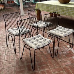 Set Of 4 Metal Chairs 