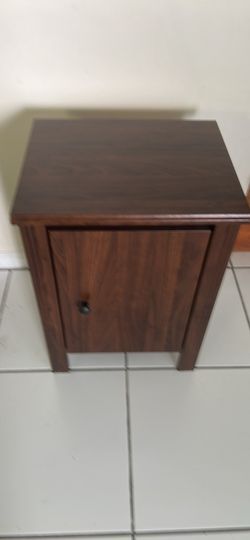 Night stand