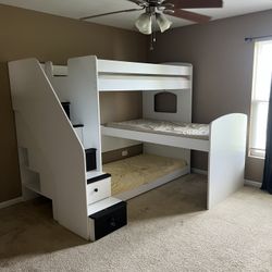 Triple Bunk Bed
