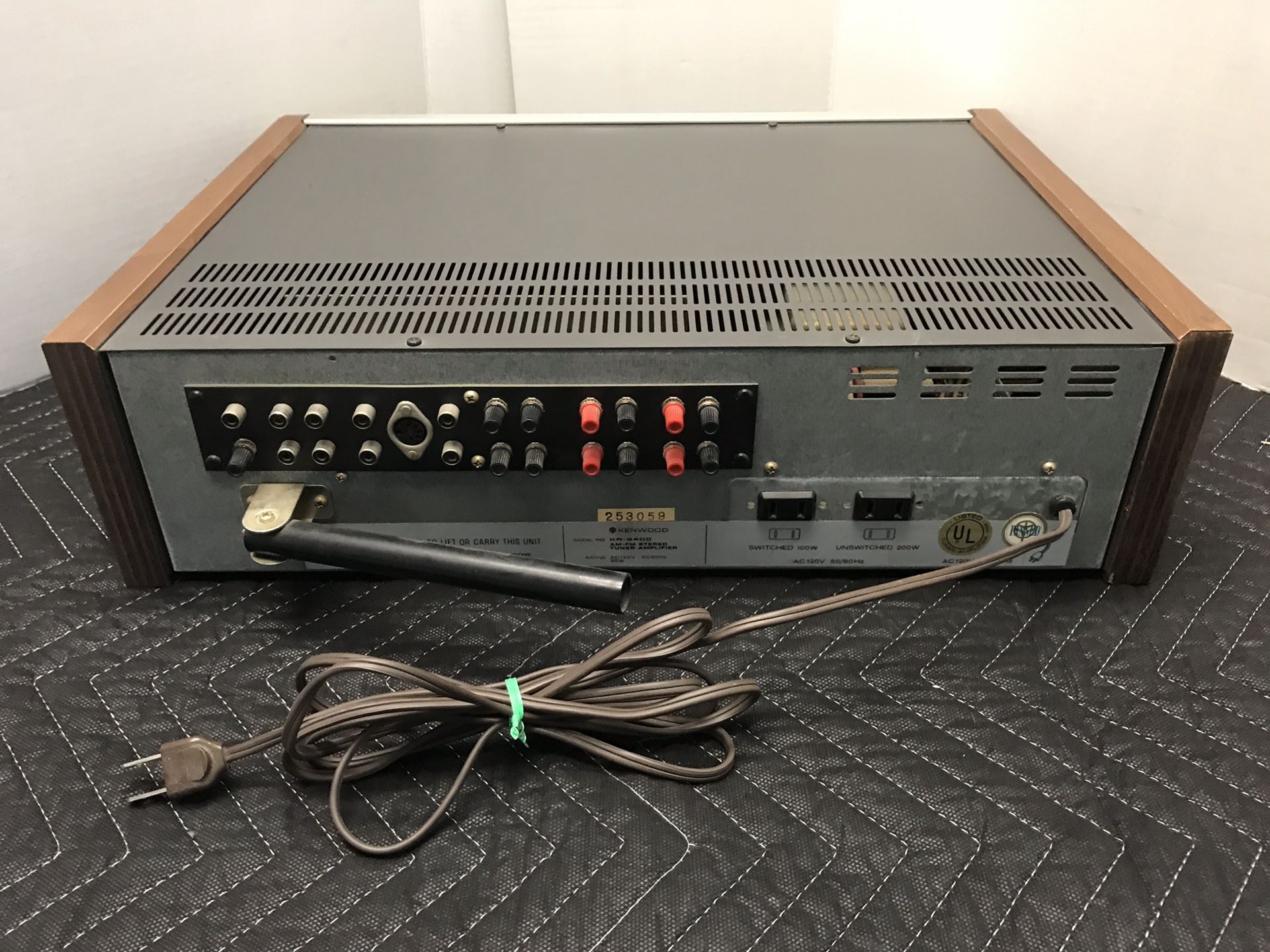 Kenwood KR3400 Stereo Receiver AM/FM Tuner Amplifier VINTAGE! RARE! for Sale in Fontana, CA