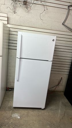 Used Refrigerador Three Month Warranty 507 Ming Ave 320$