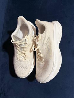 Women Hoka “Mach 6”  Shoes