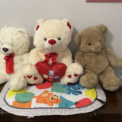 Lot Of 9 Teddy Bears. The “I Love You One” Are Connected