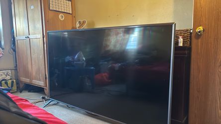 80” lg flat screen smart TV