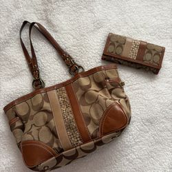 Vintage Coach Tote & Matching Wallet