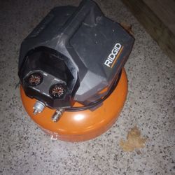 Compressor 
