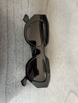Women’s Gucci Sunglasses