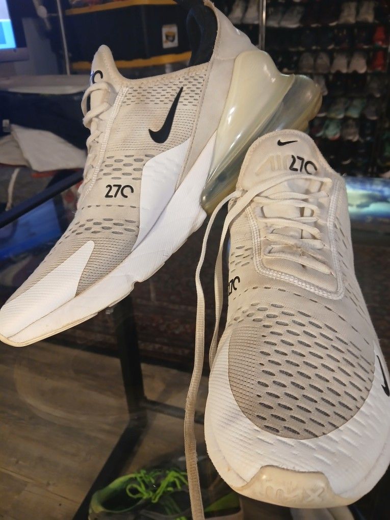 Nike Air Max 270 Mens SIZE 12 Limited Edition