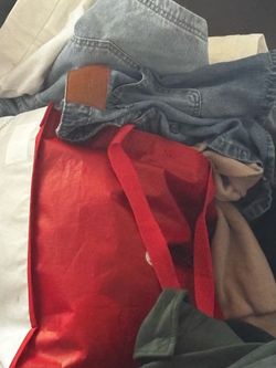 Huge bag of college girl clothes size 4 /S