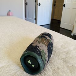 JBL Charge 5 Good Condition 