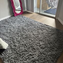 soft grey rug