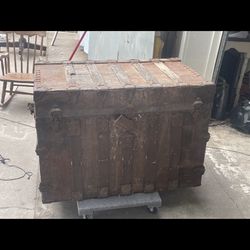 Antique Trunk 