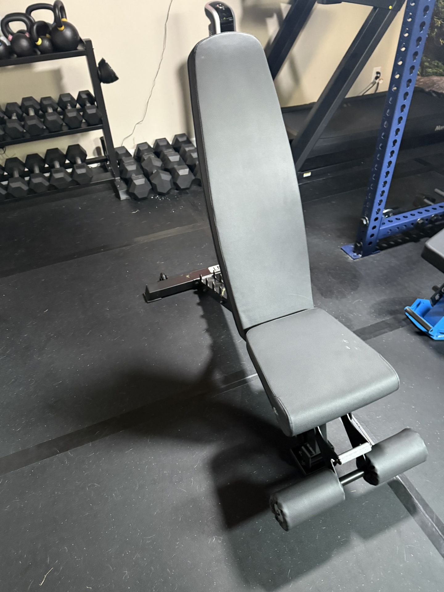 Giant FID Bench