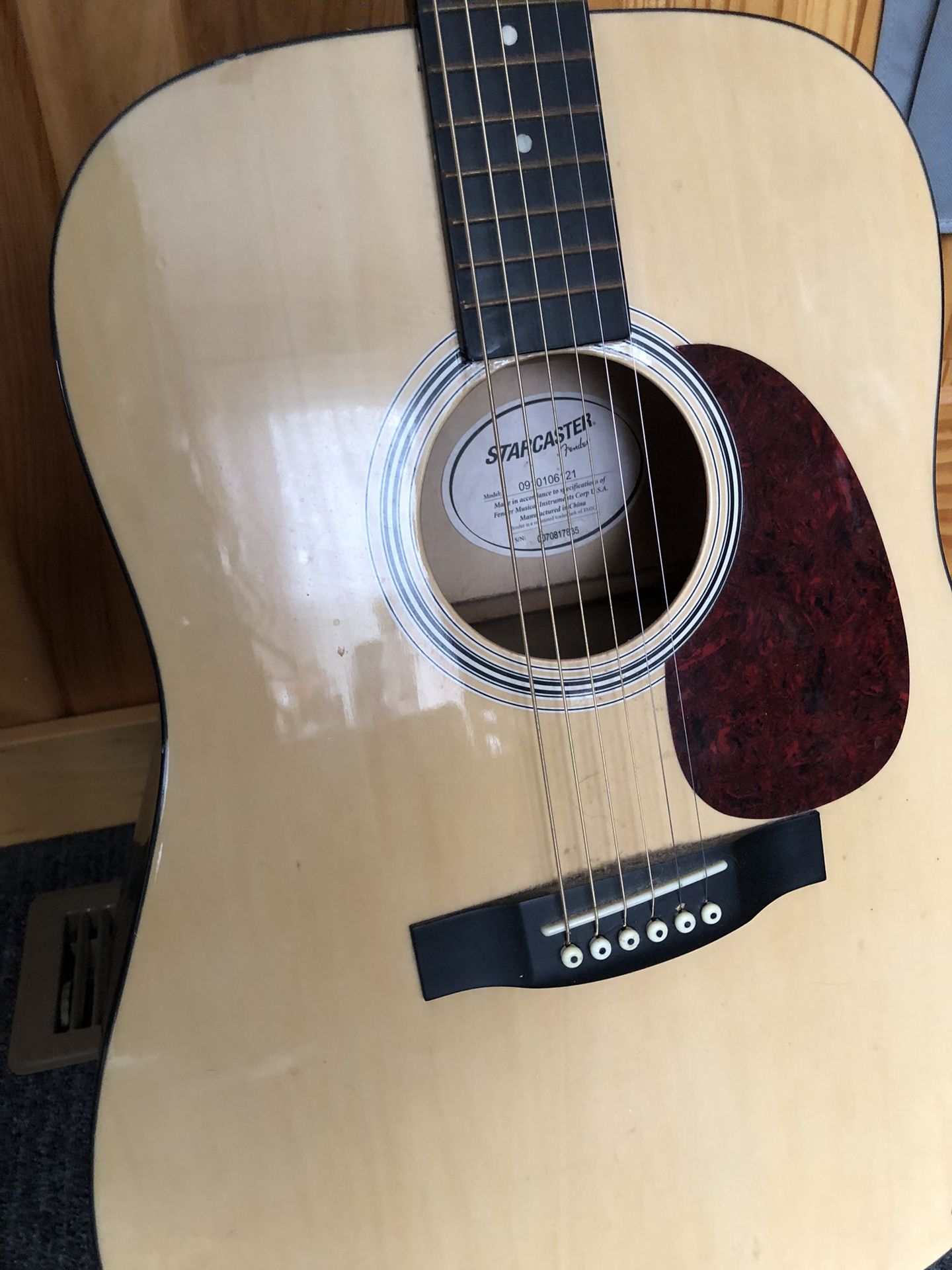 Fender Starcaster Acoustic Guitar