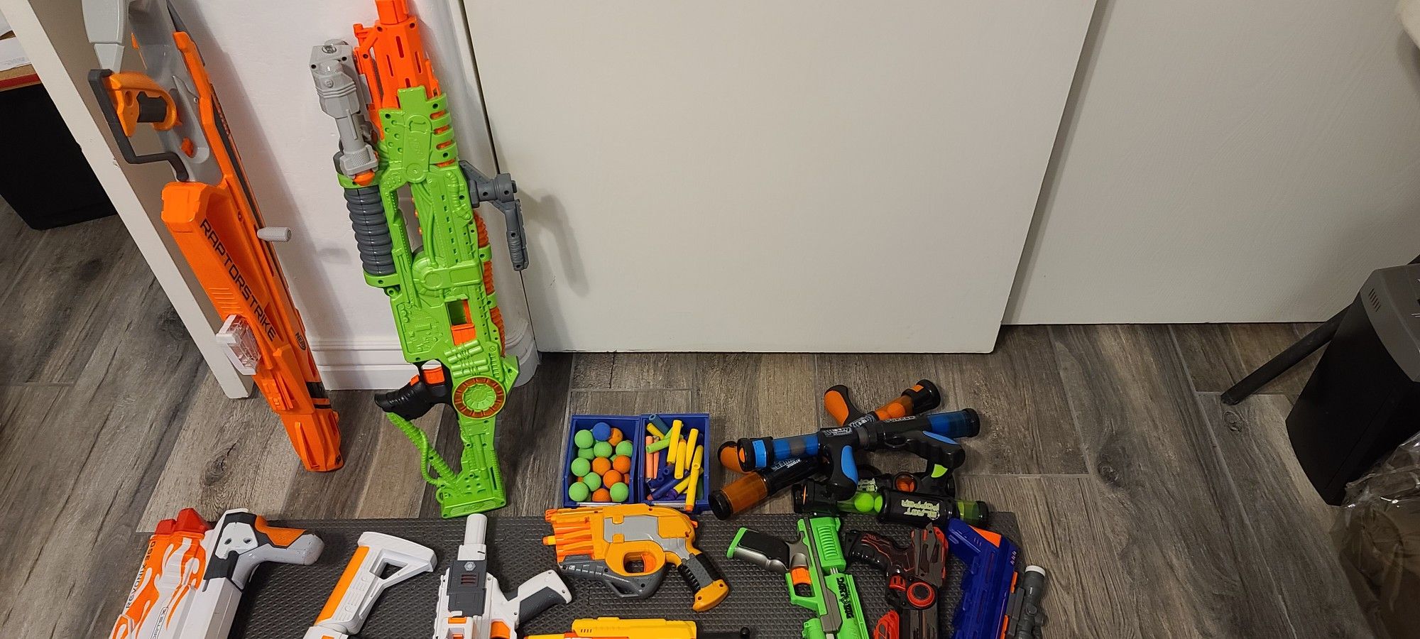 Nerf Guns