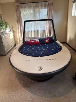Luxury Round Bed – Free– Must Go in 2 Days