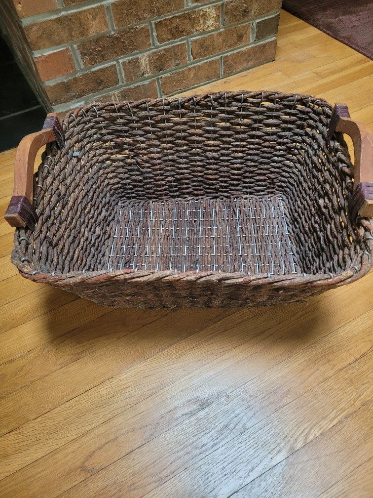 Natural Wood Storage Basket