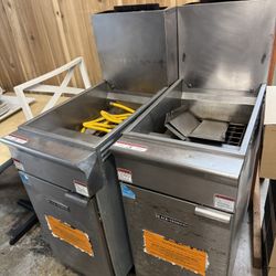 Deep Fryers 