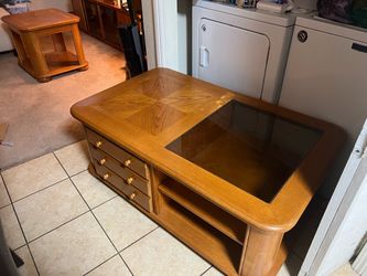 oak coffee table and side table