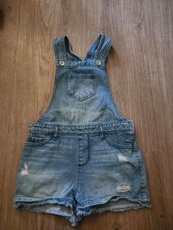 Girls overalls Size 6
