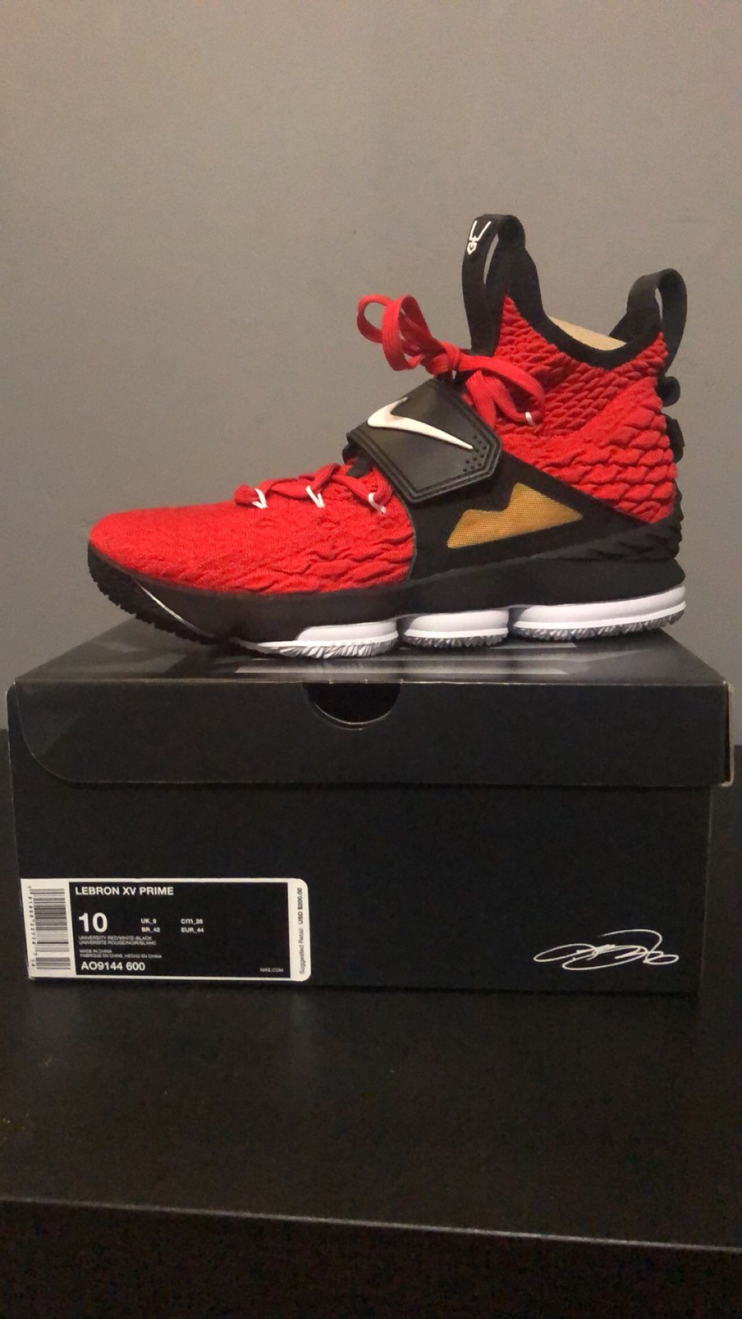 Lebron 15 “diamond turf” - Main Image