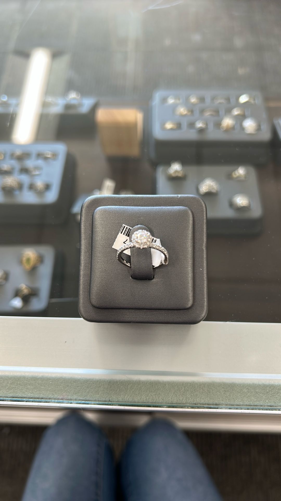 14k White Gold Diamond Ring 