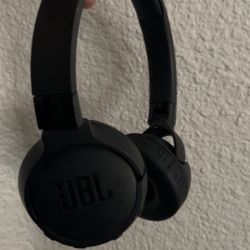 JBL headphones (offer)