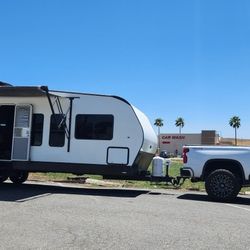 2014 Pacific coachworks powerlite Toyhauler 28