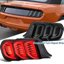 15-23 Ford Mustang Black/Smoke LED Tail Lights Sequential Signals