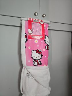 Hello Kitty Sherpa Throw 