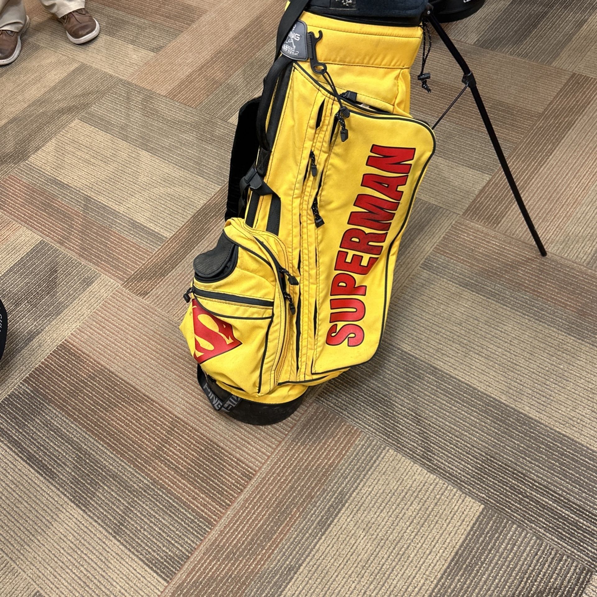 Superman/ping hoofer golf bag