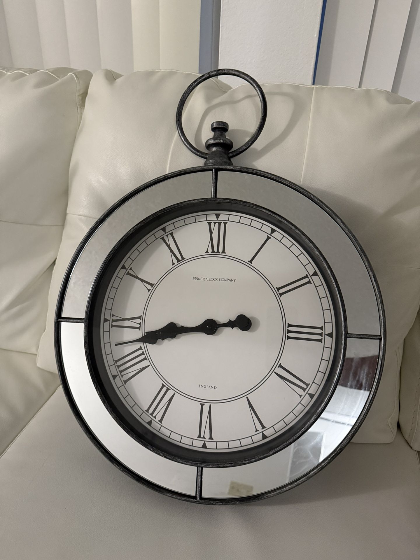 Wall Clock Decor