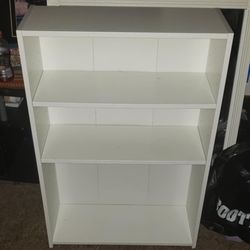 3 Shelves Bookcase