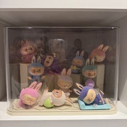 Labubu The Monsters Yoga Series Set